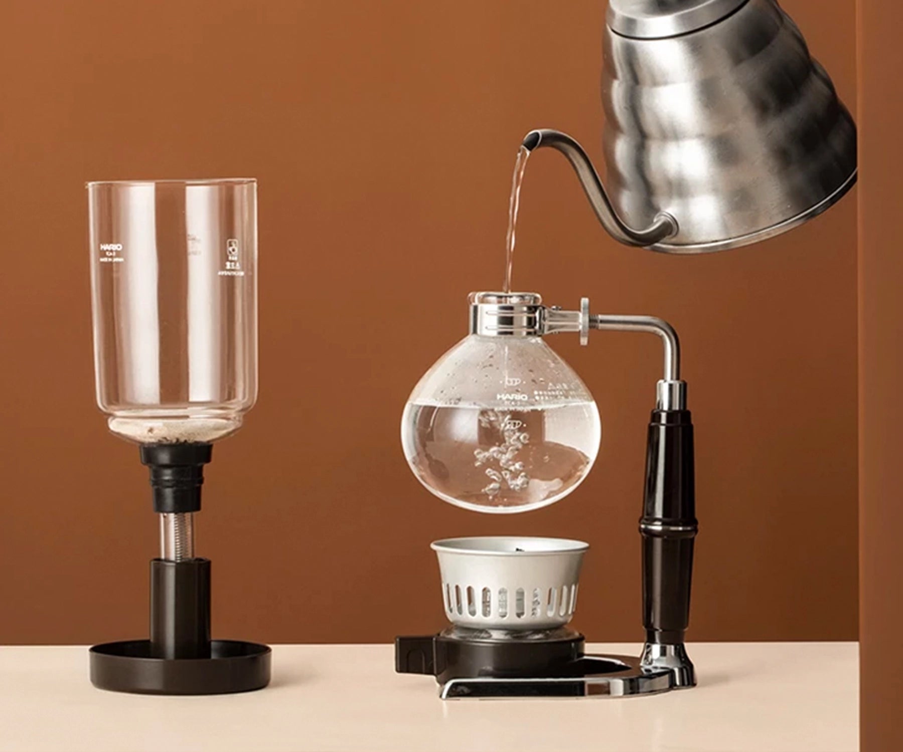 Vacuum Pot - domácí příprava kávy - La Boheme Cafe - Pražírna výběrové kávy