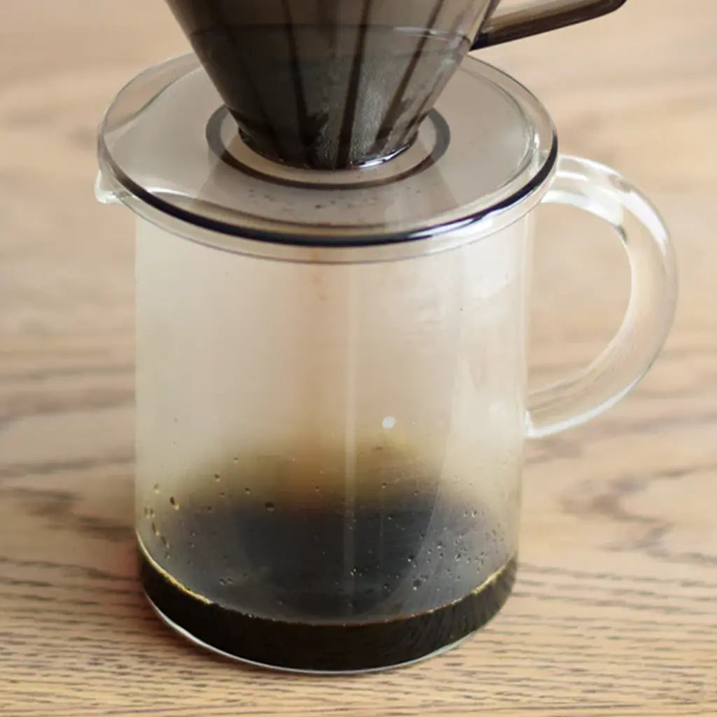 Kinto SCS konvička na kávu 300 ml - La Boheme Cafe - Pražírna výběrové kávy