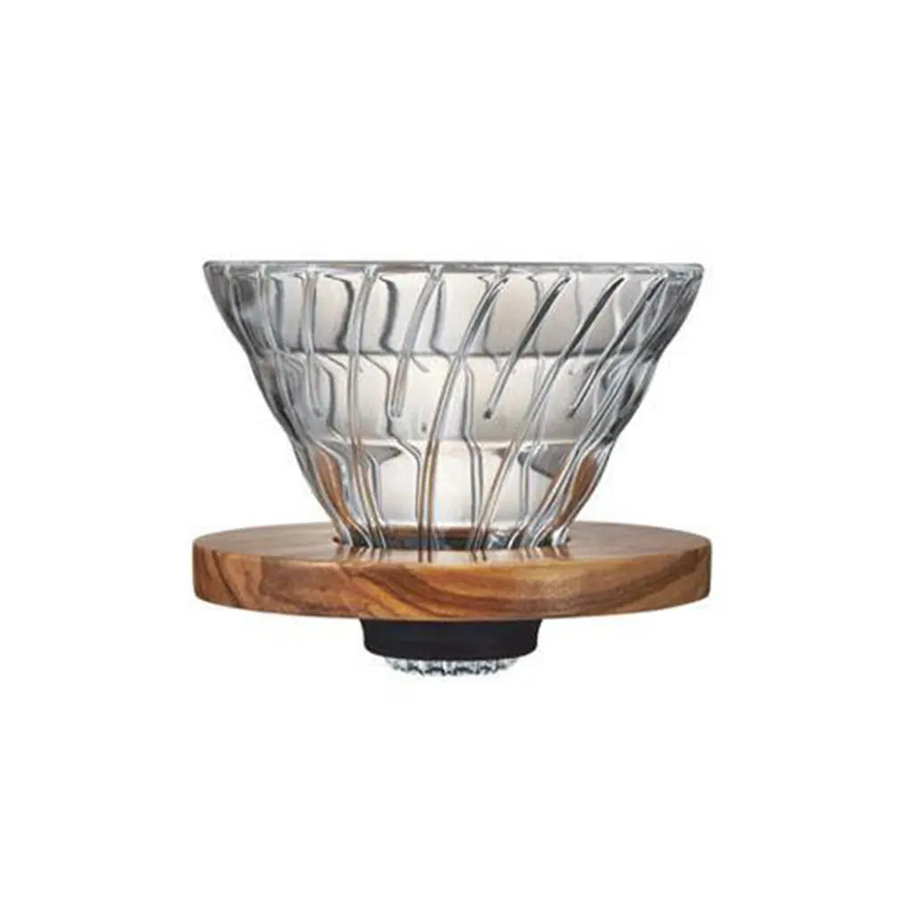 Hario V60-02 Skleněný Dripper s Olivovým Dřevem - La Boheme Cafe - Pražírna výběrové kávy
